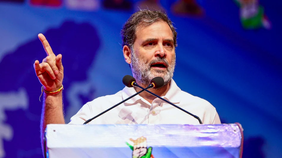 ରାହୁଲ ଗାନ୍ଧୀଙ୍କ ବିରୋଧରେ ଆବେଦନ ଖାରଜ କଲେ କୋର୍ଟ: ସାଭାରକରଙ୍କ ବିଷୟରେ ପଢ଼ିବାକୁ ନିର୍ଦ୍ଦେଶ ଦାବି